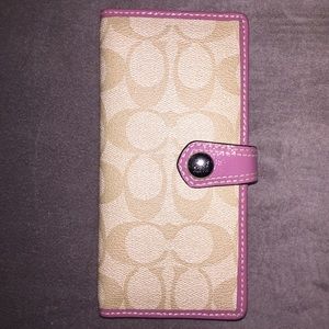 Coach signature canvas billfold/credit card wallet
